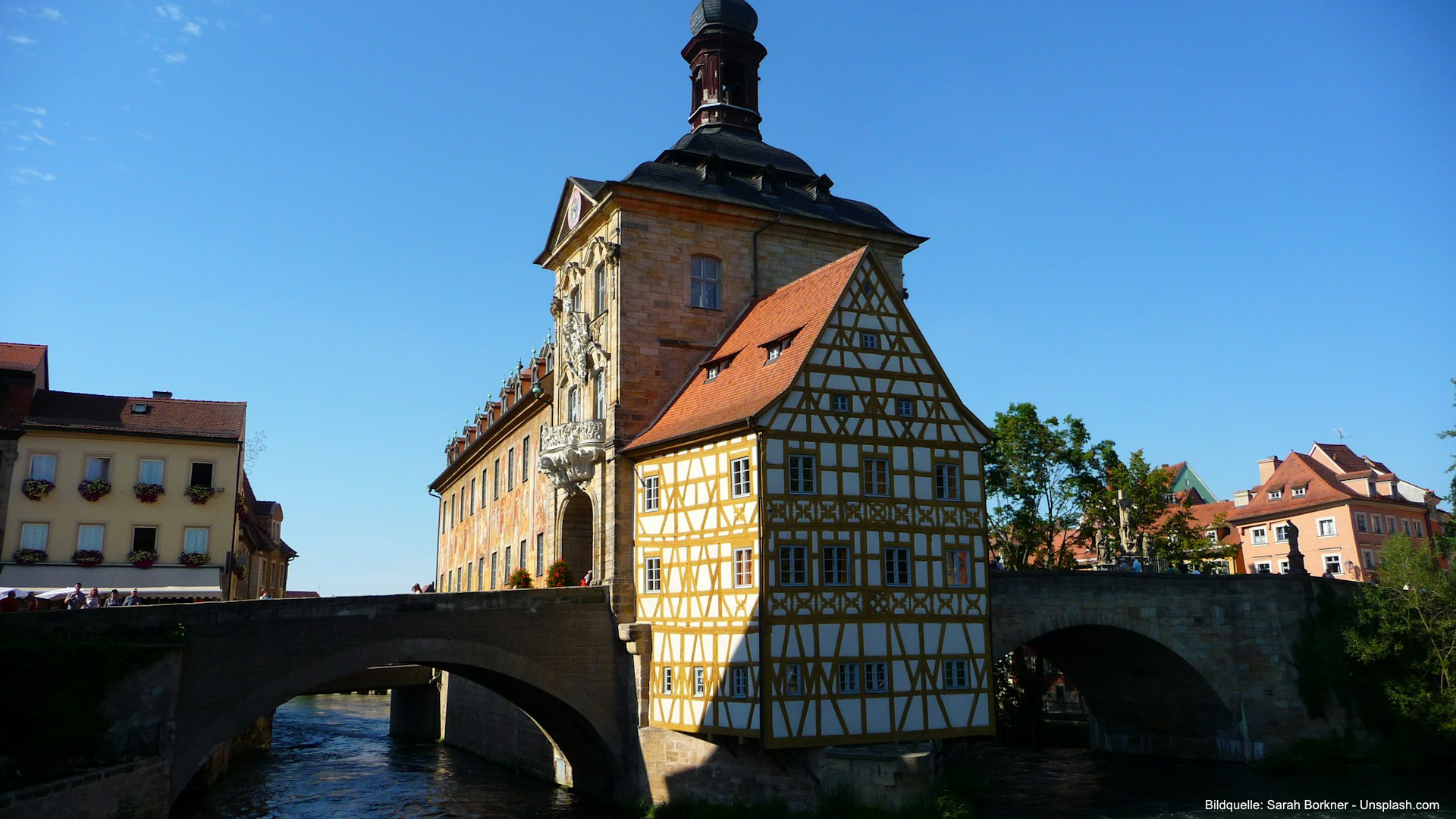 Bamberg-Staedtetrip-Sehenswuerdigkeiten-Altes-Rathaus